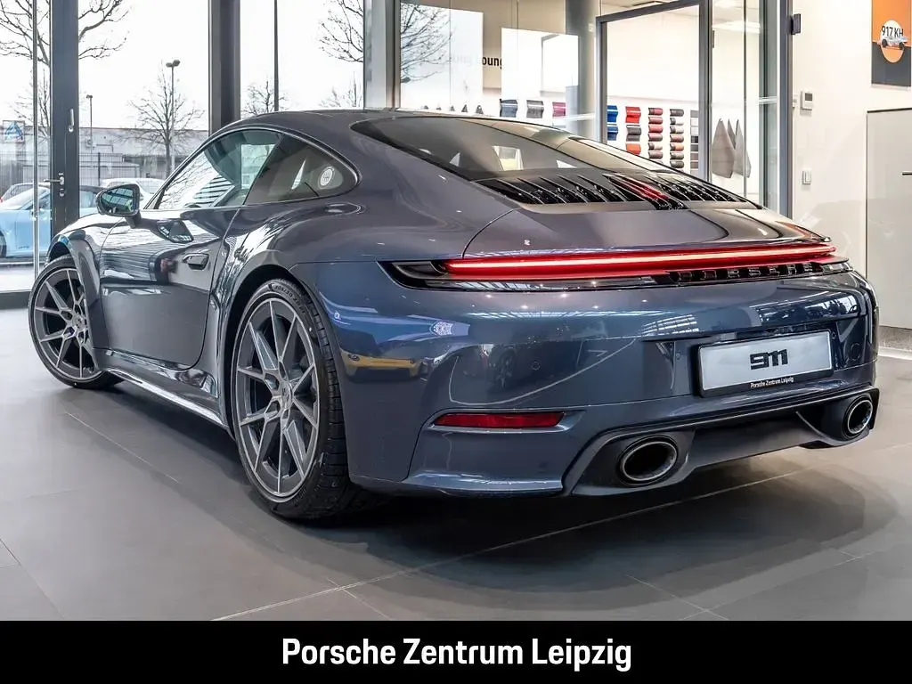 Gebraucht Porsche 911 Carrera T 394 PS (289 kW) 2026 Blau Coupé
