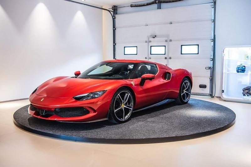 Gebraucht Ferrari 296 829 PS (609 kW) 2023 Rot