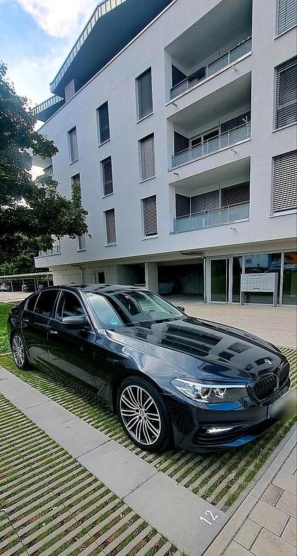 Gebraucht BMW 520 Efficient Dynamics 190 PS (139 kW) 2018 Grau Limousine