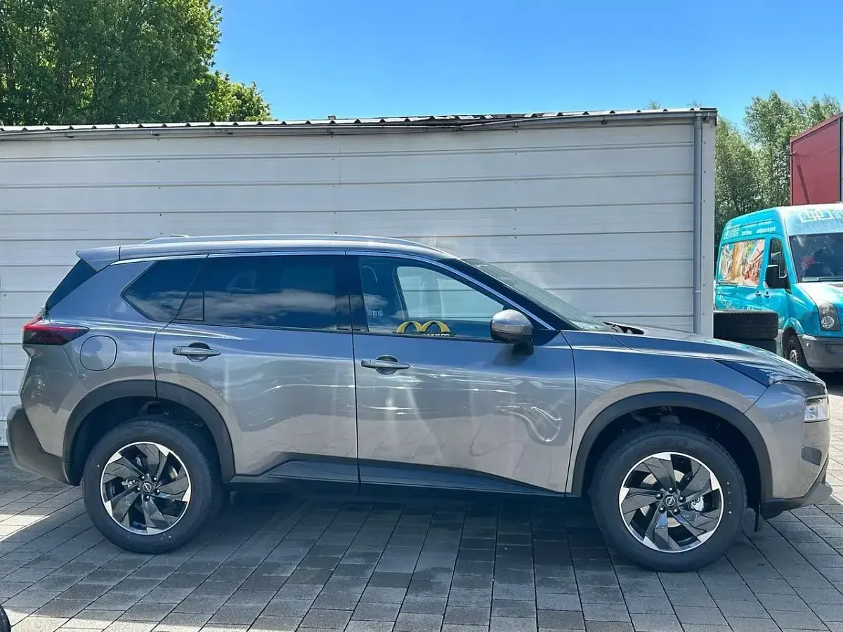 Neu Nissan X-Trail 360º 163 PS (119 kW) 2026 Dark grey metallic SUV