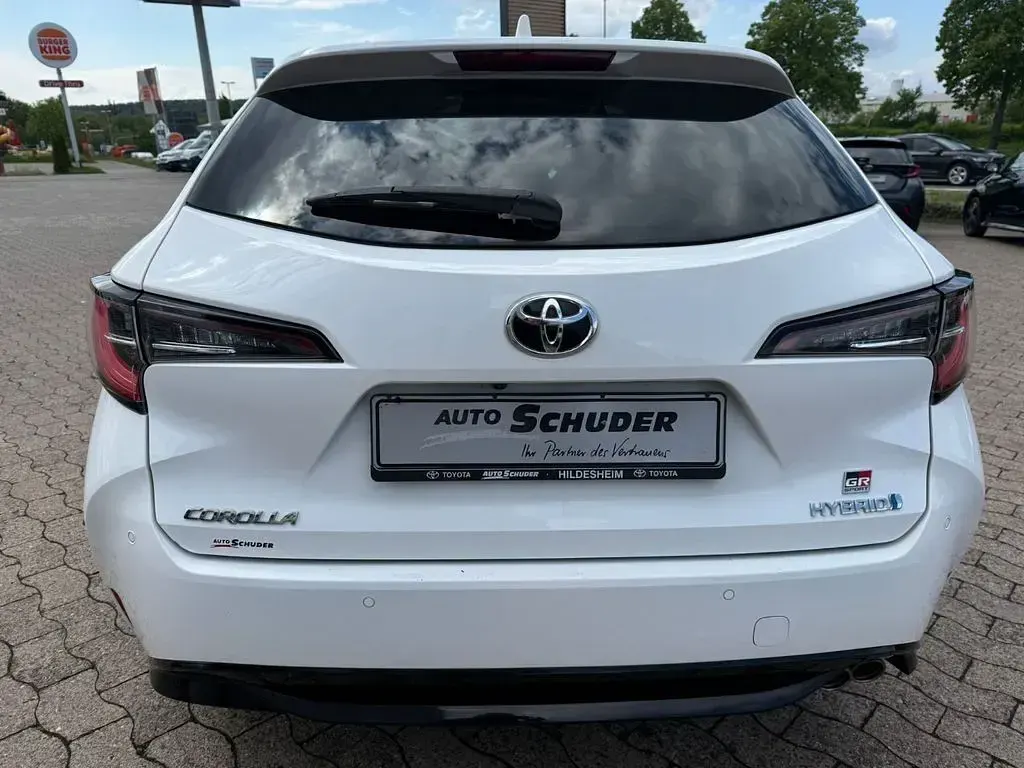 Gebraucht Toyota Corolla Sport 184 PS (135 kW) 2021 Weiß Kombi