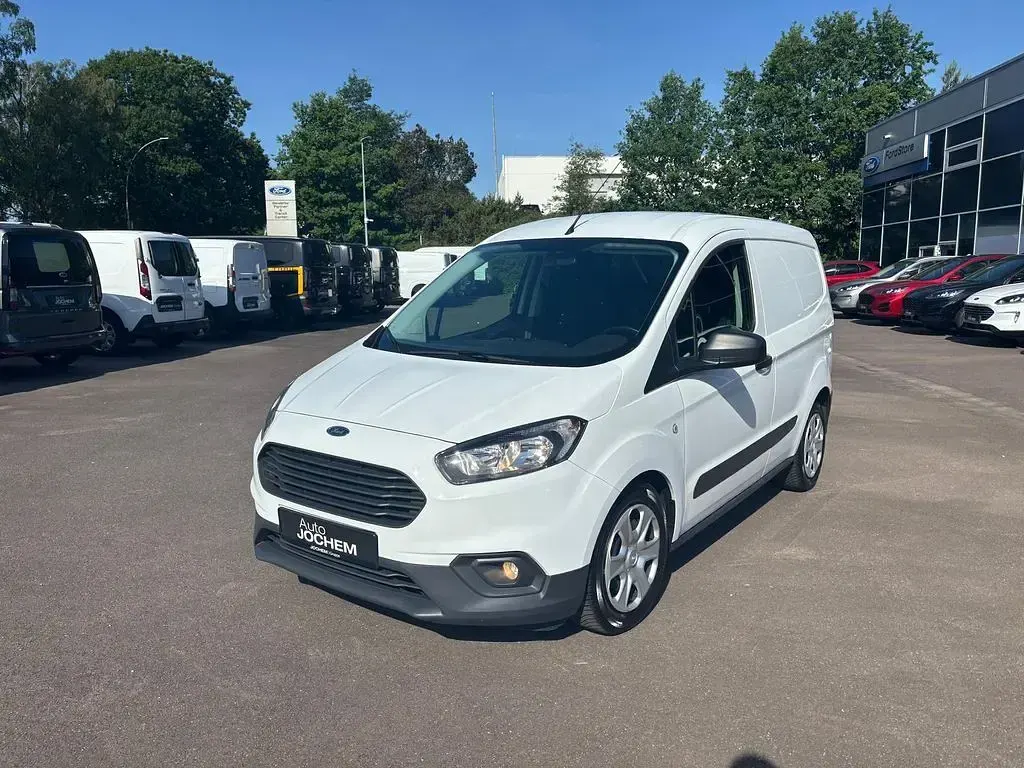 Gebraucht Ford Transit 101 PS (74 kW) 2022 Weiß Van / Kleinbus