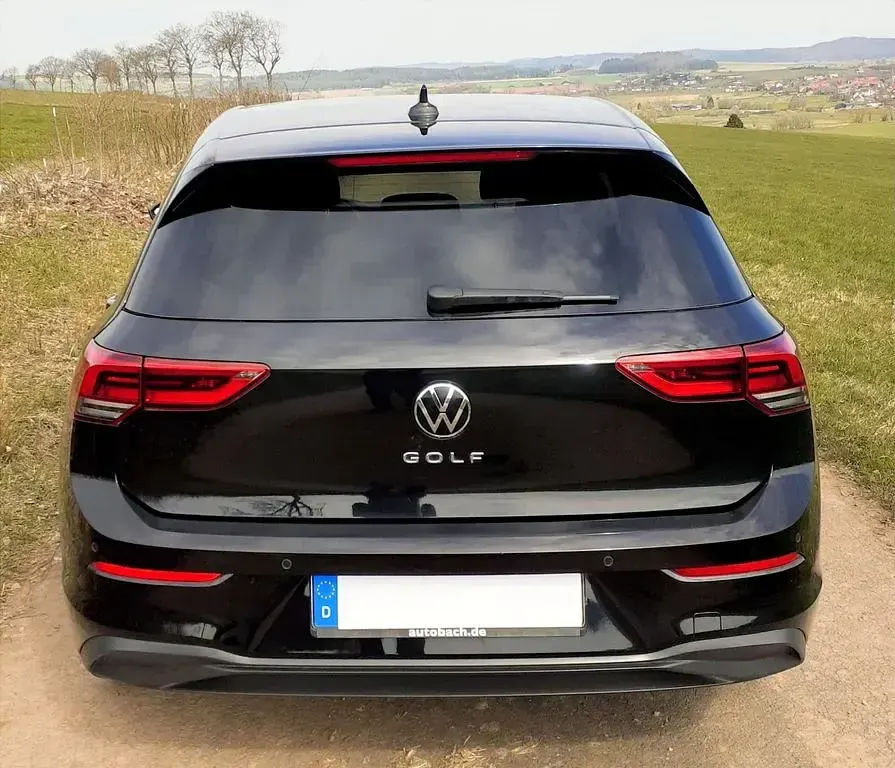 Gebraucht VW Golf VIII United 131 PS (96 kW) 2020 Schwarz Limousine