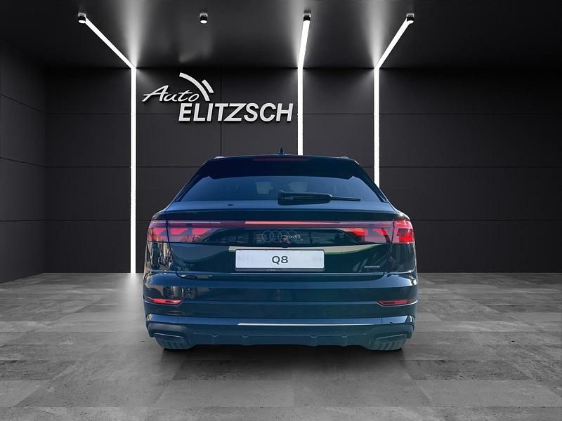 Neu Audi Q8 Ambiente 286 PS (210 kW) 2026 Mythosschwarz metallic SUV