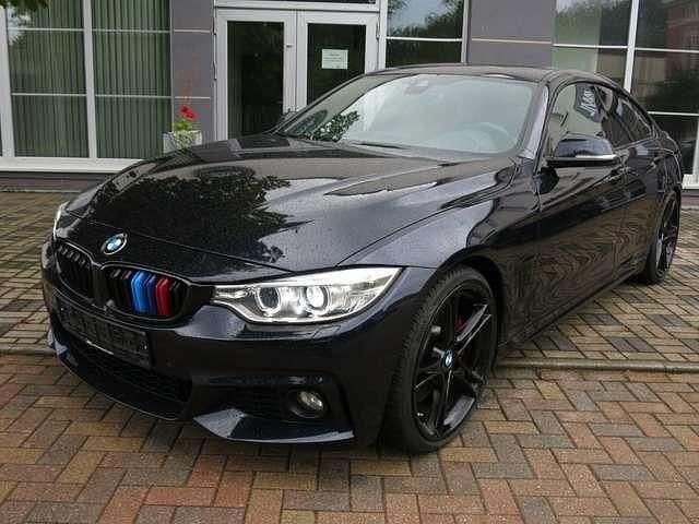 Schwarz Gebraucht 2016 BMW 440 M Performance Kleinwagen | 32.490 € (Fairer Preis) - Bild 1/4