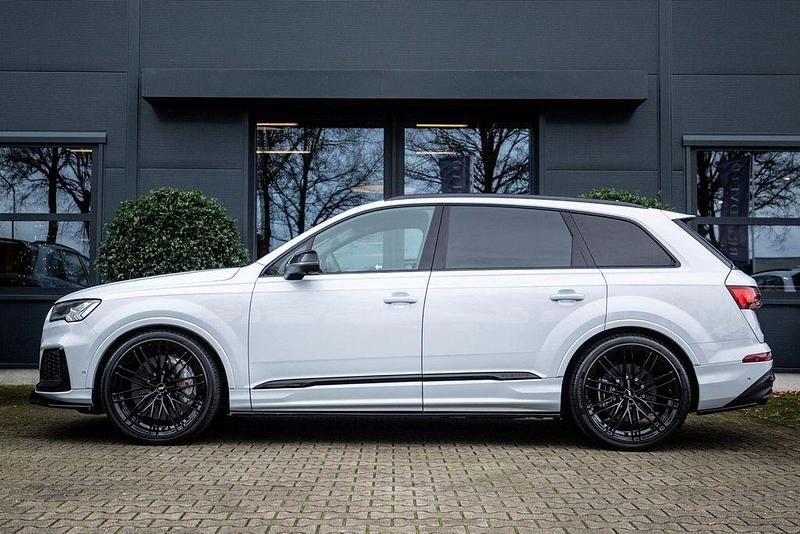 Gebraucht Audi SQ7 507 PS (372 kW) 2023 Grau SUV