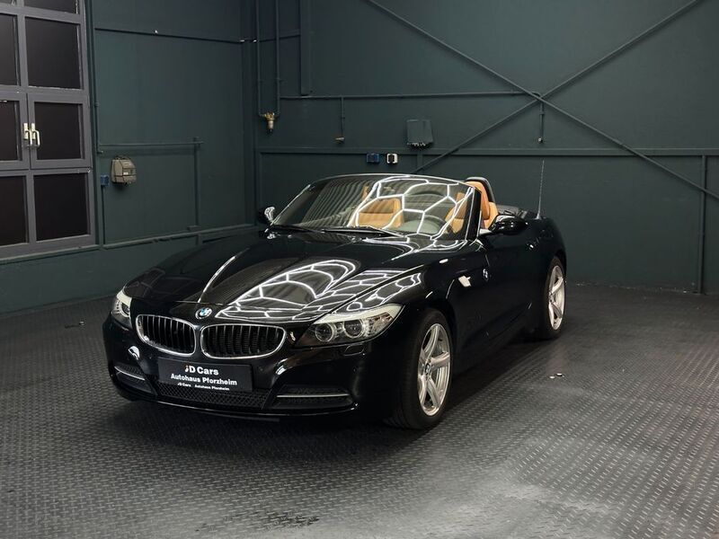 Schwarz Gebraucht 2012 BMW Z4 Comfort Edition Cabrio | 14.950 € (Guter Preis) - Bild 1/4