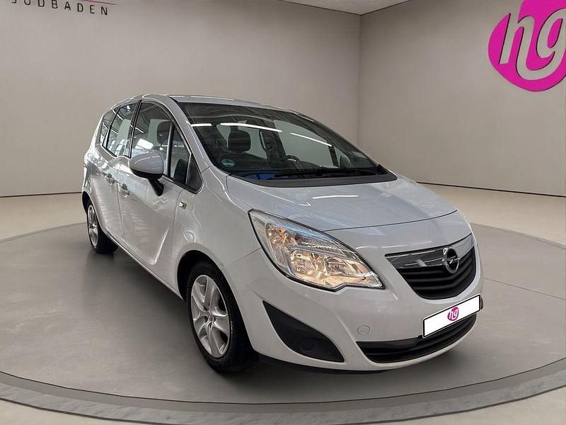 Gebraucht Opel Meriva Edition 120 PS (88 kW) 2011 Weiß Van / Kleinbus