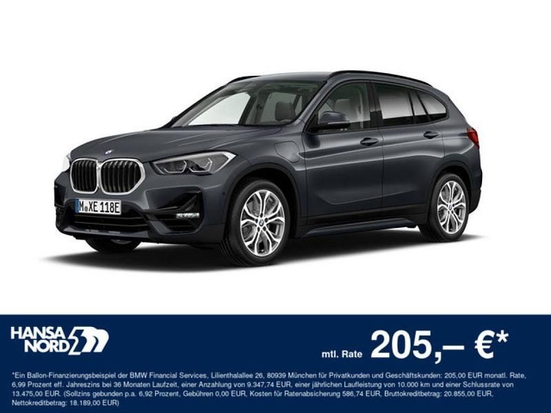 Grau / mineralgrau (metallic) Gebraucht 2021 BMW X1 Sport Line SUV | 26.950 € (Fairer Preis) - Bild 1/3