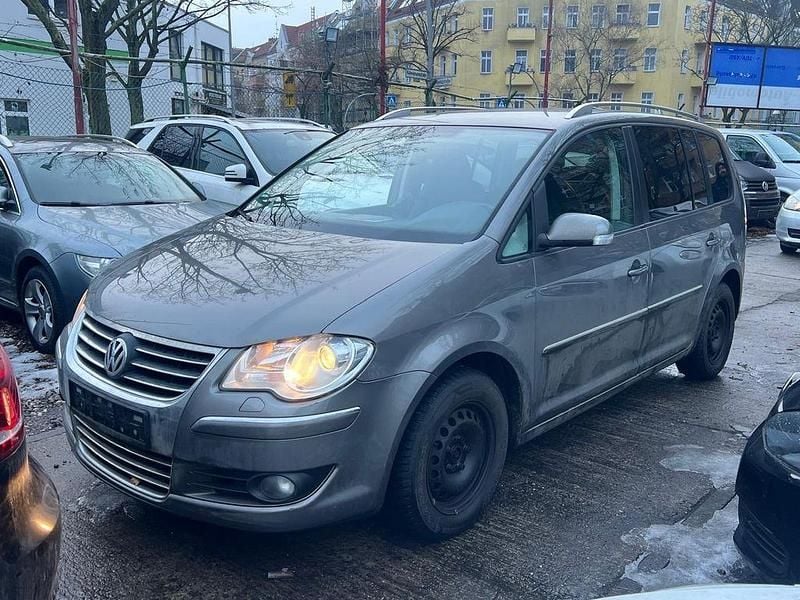 Gebraucht VW Touran Highline 140 PS (102 kW) 2009 Grau Van / Kleinbus