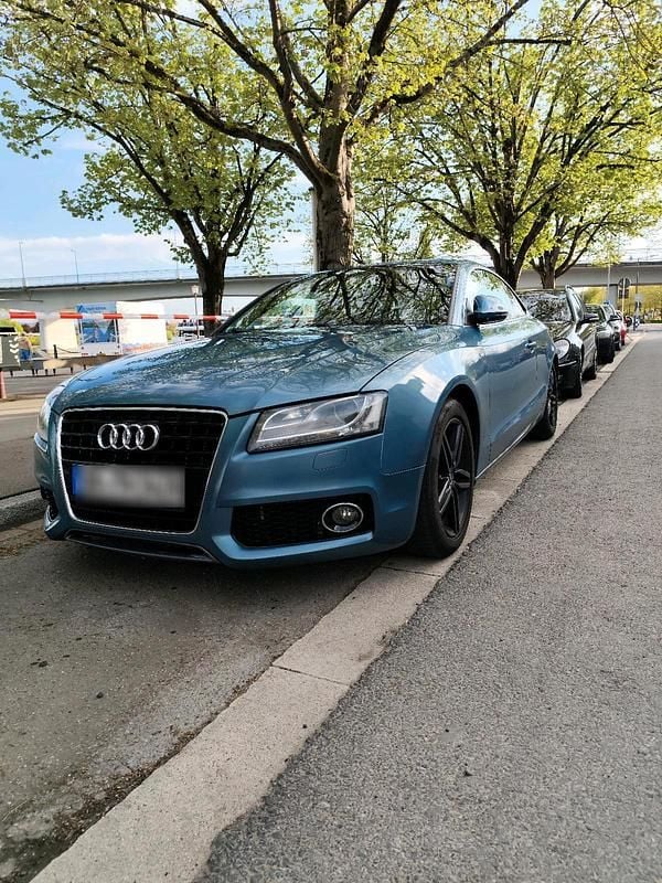 Second-hand Audi A5 S-Line 265 CP (194 kW) 2009 Albastru Coupe