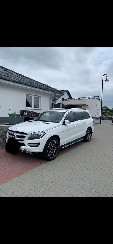 Weiß Gebraucht 2014 Mercedes GL350 SUV | 27.500 € (Fairer Preis) - Bild 1/4