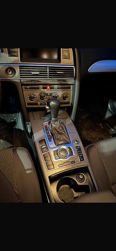 Gebraucht Audi A6 177 PS (130 kW) 2004 Grau Limousine