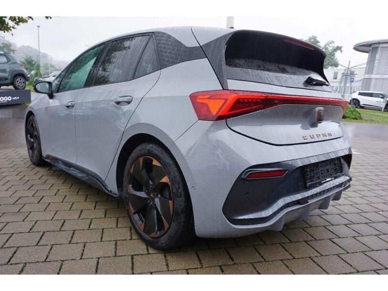 Gebraucht Cupra Born 150 kW (204 PS) 2024 Grau Kleinwagen