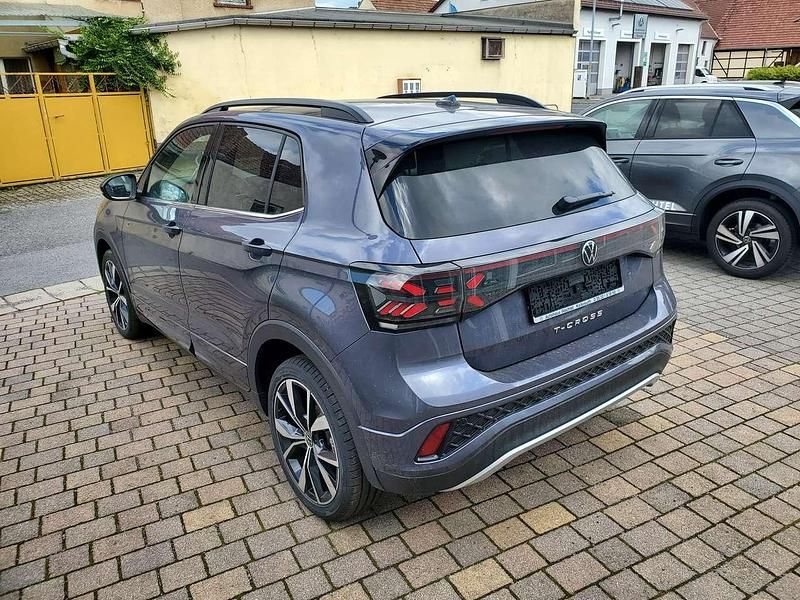 Neu VW T-Cross IQ Drive 116 PS (85 kW) 2025 Rauchgrau metallic SUV