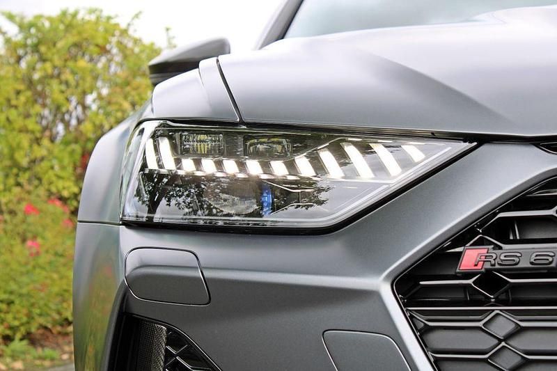 Gebraucht Audi RS6 Ambiente 630 PS (463 kW) 2025 Grau Limousine