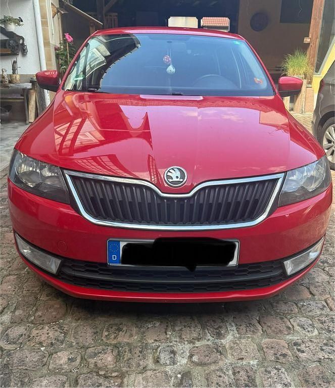 Rot Gebraucht 2013 Skoda Rapid Style Limousine | 5.000 € (Superpreis) - Bild 1/4