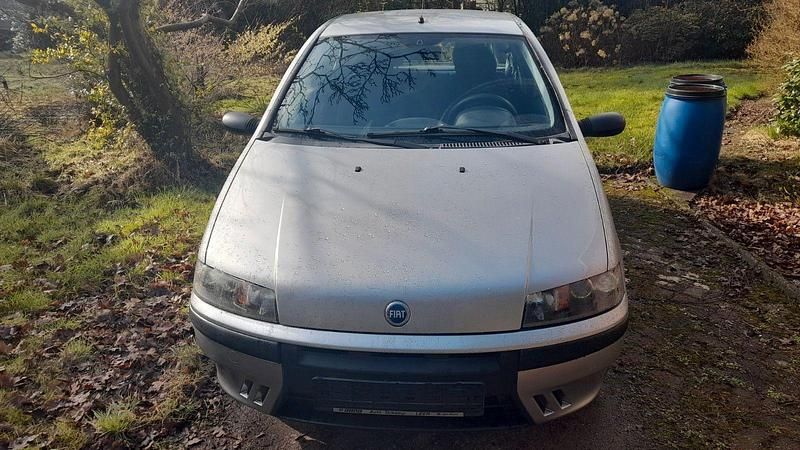 Gebraucht Fiat Punto 60 PS (44 kW) 2003 Silber Kleinwagen