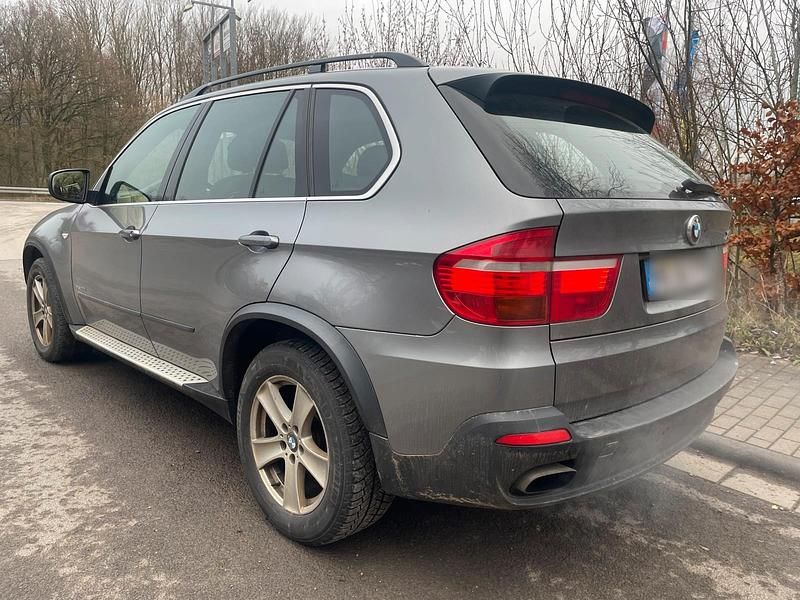 Gebraucht BMW X5 235 PS (172 kW) 2009 Grau SUV