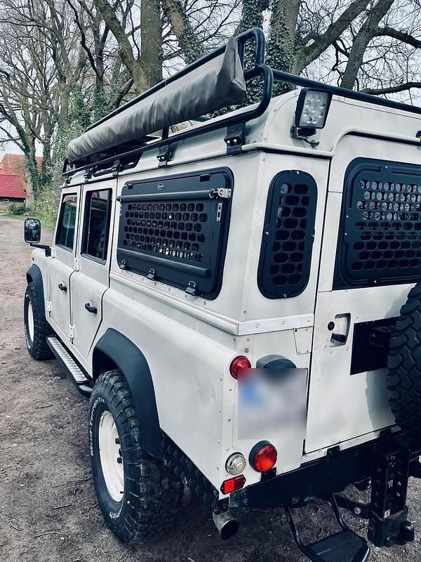 Second-hand Land Rover Defender 2002 SUV