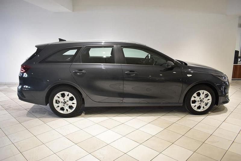 Gebraucht Kia Ceed Sportswagon 159 PS (116 kW) 2024 Grau Kombi