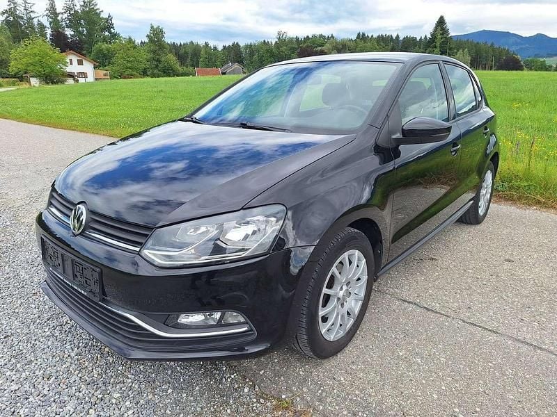Schwarz Gebraucht 2014 VW Polo Comfortline Kleinwagen | 8.990 € (Fairer Preis) - Bild 1/4