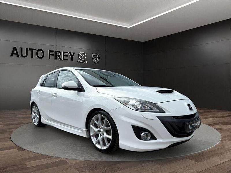 Weiß Gebraucht 2010 Mazda 3 Limousine | 7.777 € (Fairer Preis) - Bild 1/4
