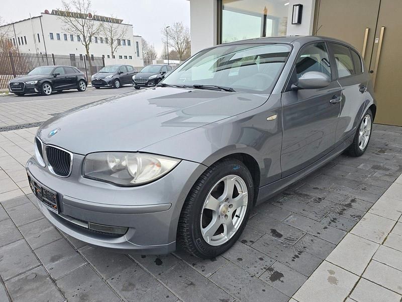 Gebraucht BMW 116 Advantage 122 PS (89 kW) 2009 Grau Kleinwagen
