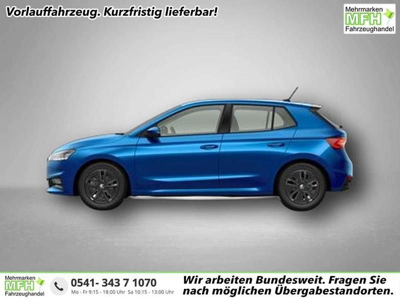 Neu Skoda 110 R Selection 150 PS (110 kW) 2026 Raceblau metallic Limousine