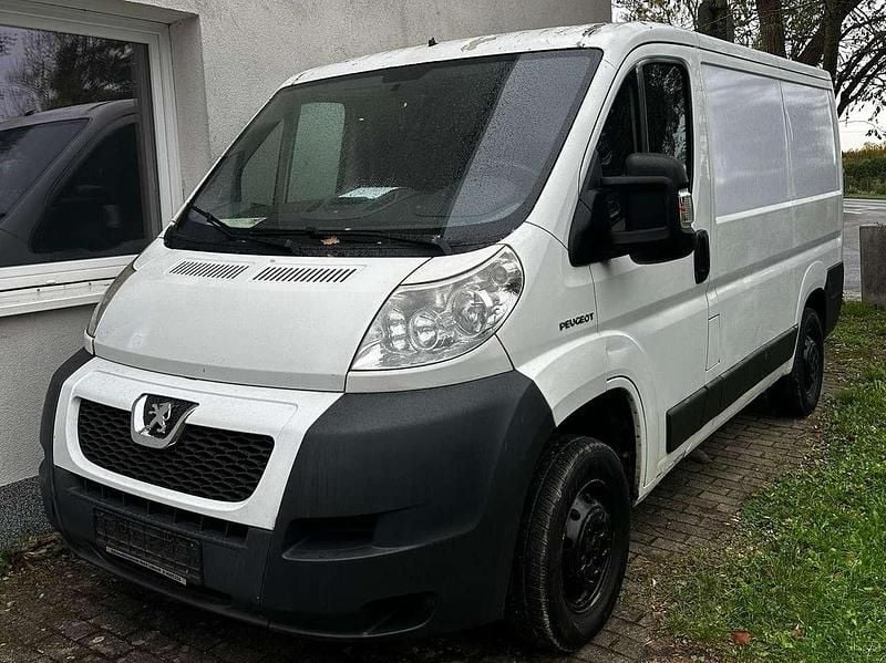 Gebraucht Peugeot Boxer 120 PS (88 kW) 2008 Weiß Van