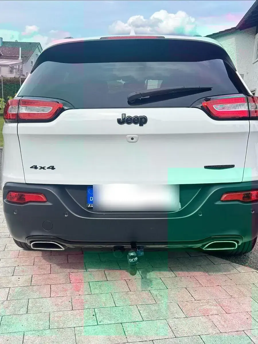 Gebraucht Jeep Cherokee Night Eagle 200 PS (147 kW) 2017 Weiß SUV