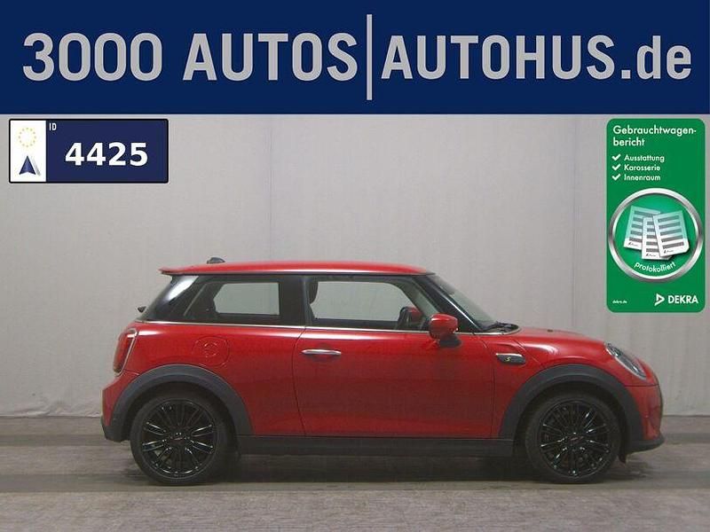 Gebraucht Mini Cooper SE Classic 135 kW (184 PS) 2022 Chili red Kleinwagen