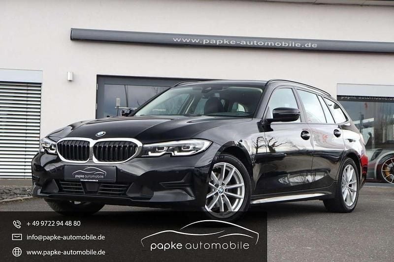 Gebraucht BMW 320 Advantage 190 PS (139 kW) 2021 Schwarz Kombi