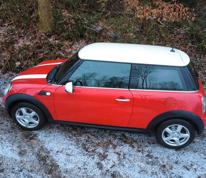 Gebraucht Mini Cooper 120 PS (88 kW) 2009 Rot Kleinwagen