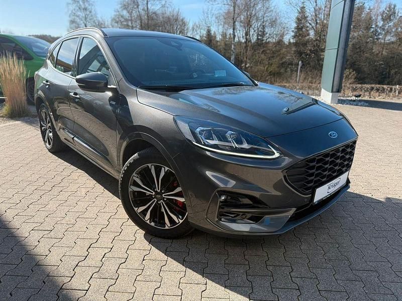 Gebraucht Ford Kuga ST-Line X 152 PS (111 kW) 2021 Schwarz SUV