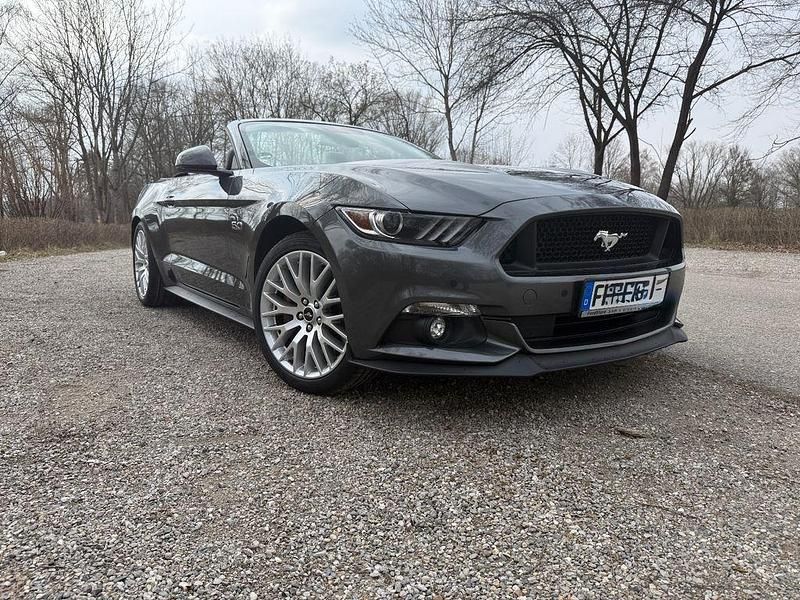 Gebraucht Ford Mustang GT 421 PS (309 kW) 2017 Grau Cabrio