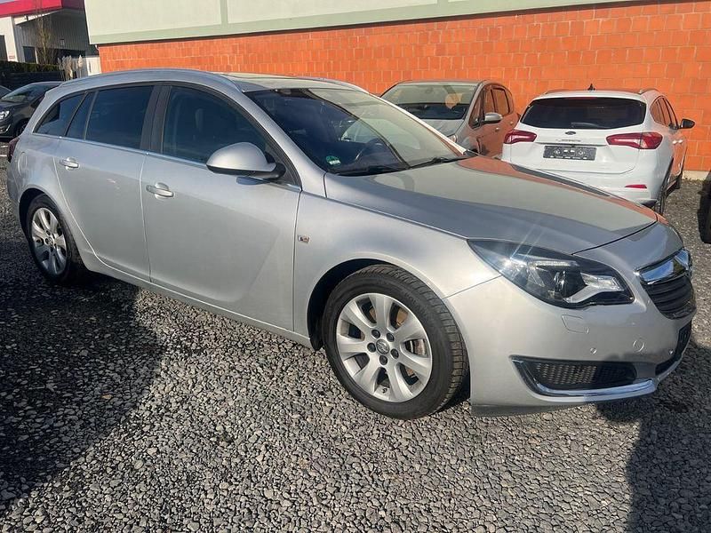 Gebraucht Opel Insignia Business Edition 170 PS (125 kW) 2016 Silber Kombi