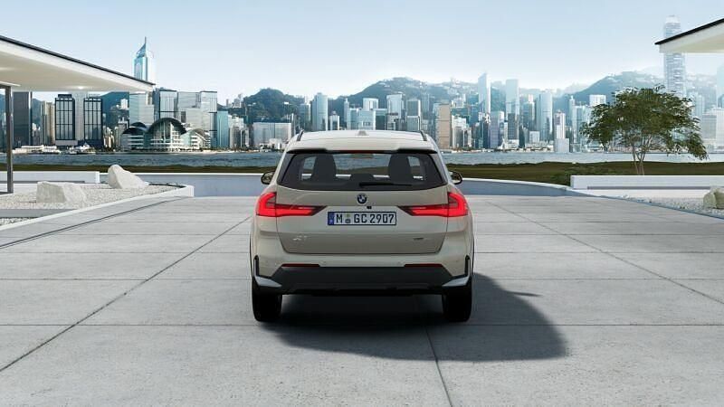 Neu BMW X1 136 PS (100 kW) 2025 Grau SUV