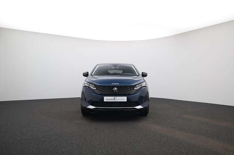 Gebraucht Peugeot 3008 Allure 131 PS (96 kW) 2023 Celebes blau SUV