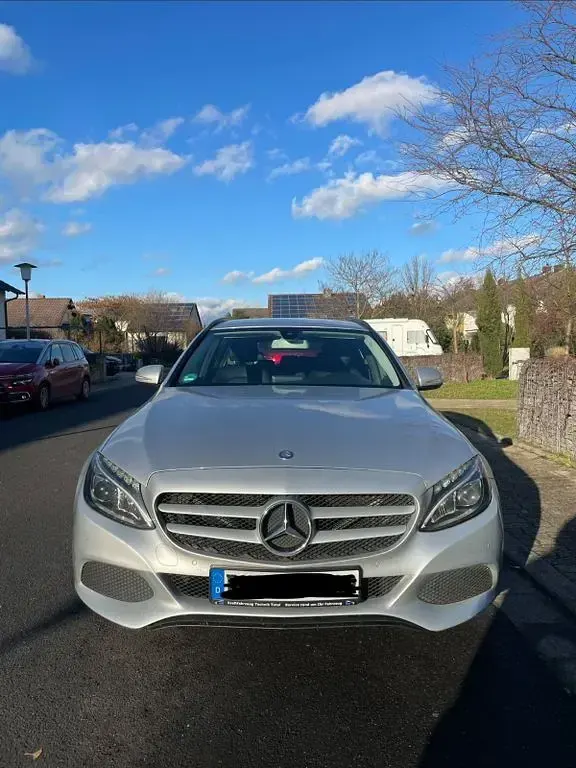 Gebraucht Mercedes 220 170 PS (125 kW) 2014 Silber Limousine