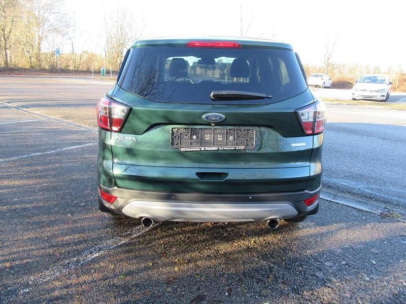 Gebraucht Ford Kuga ST-Line 182 PS (133 kW) 2017 Other SUV
