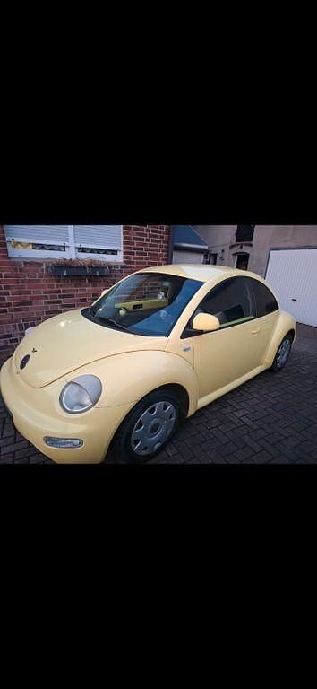Gebraucht VW Beetle 116 PS (85 kW) 1999 Gelb Kleinwagen