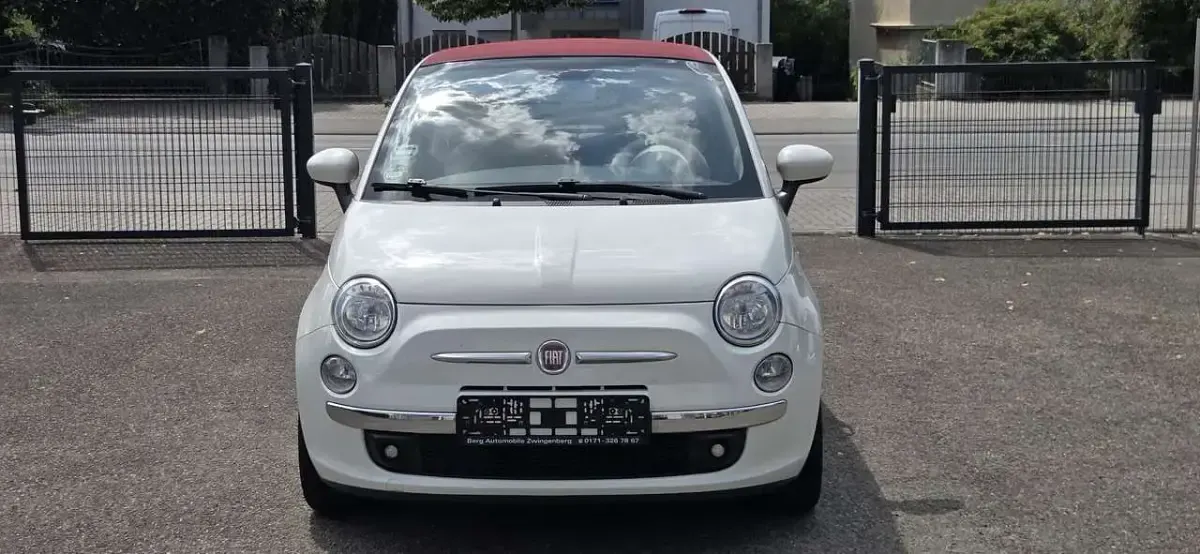 Gebraucht Fiat 500 Lounge 69 PS (50 kW) 2010 Weiß Cabrio