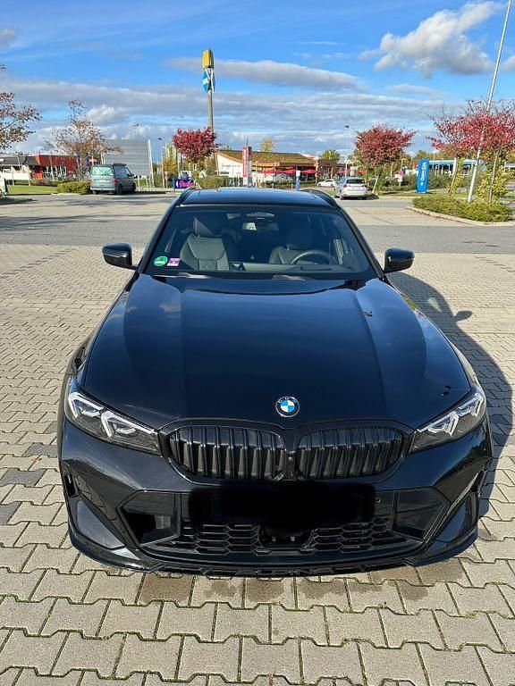 Schwarz Gebraucht 2023 Alpina B3 Limousine | 72.500 € (Fairer Preis) - Bild 1/4