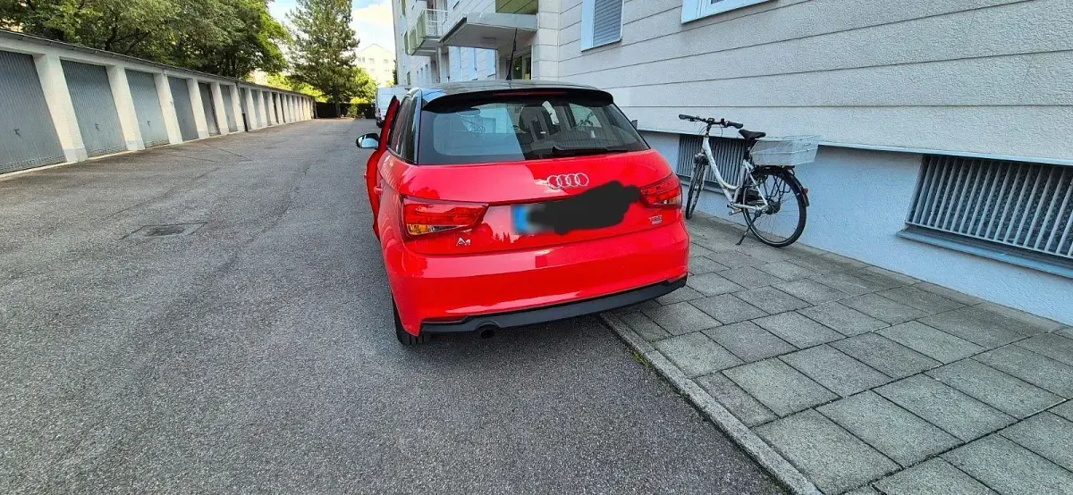Gebraucht Audi A1 Sportback 95 PS (69 kW) 2018 Rot Kleinwagen