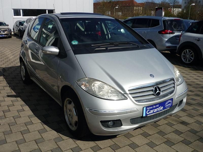 Gebraucht Mercedes A180 Elegance 109 PS (80 kW) 2006 Silber Kleinwagen
