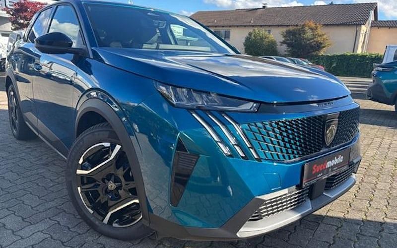 Neu Peugeot e-3008 Allure 156 kW (213 PS) 2025 Obsession blau metallic SUV