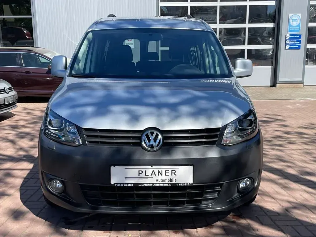Gebraucht VW Caddy Trendline 140 PS (102 kW) 2014 Silber Van / Kleinbus