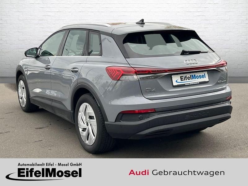 Gebraucht Audi Q4 e-tron Comfort 125 kW (170 PS) 2022 Grau SUV