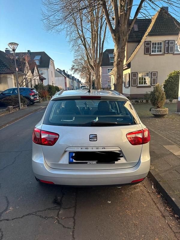 Gebraucht Seat Ibiza ST Style 95 PS (69 kW) 2016 Silber Kombi